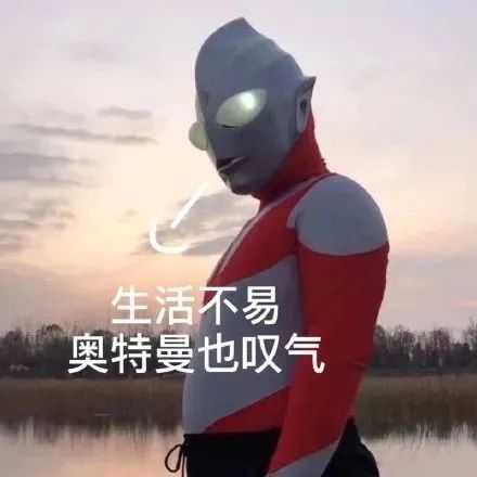 DƬ